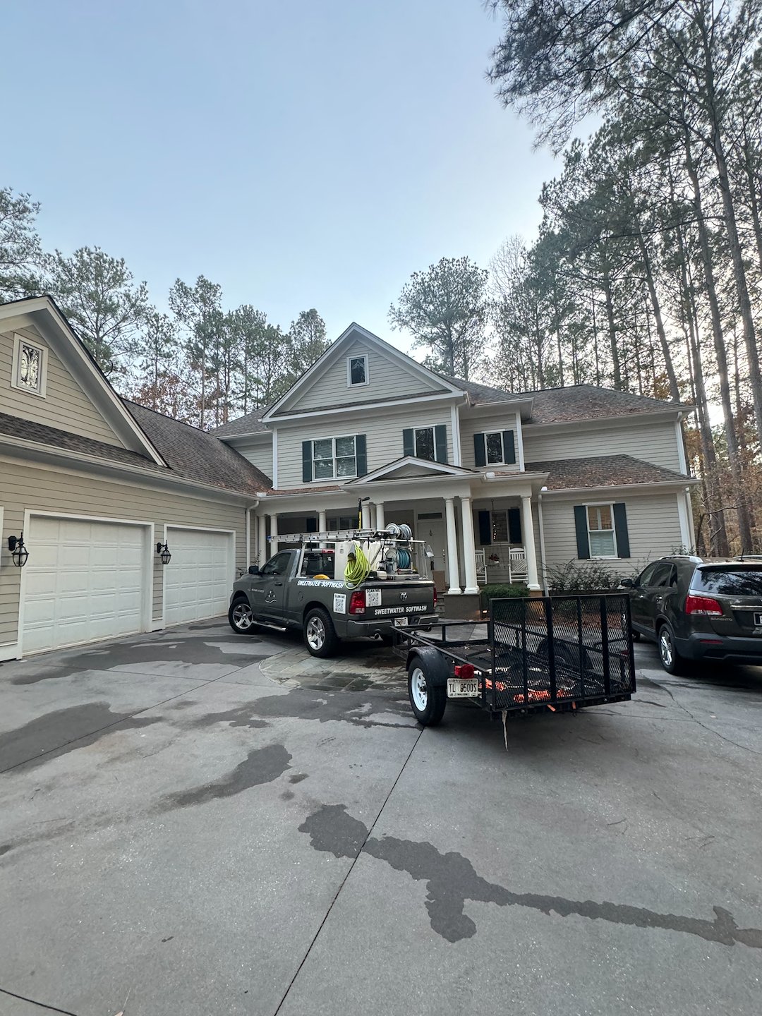 House washing in Greensboro, Ga (1) Thumbnail