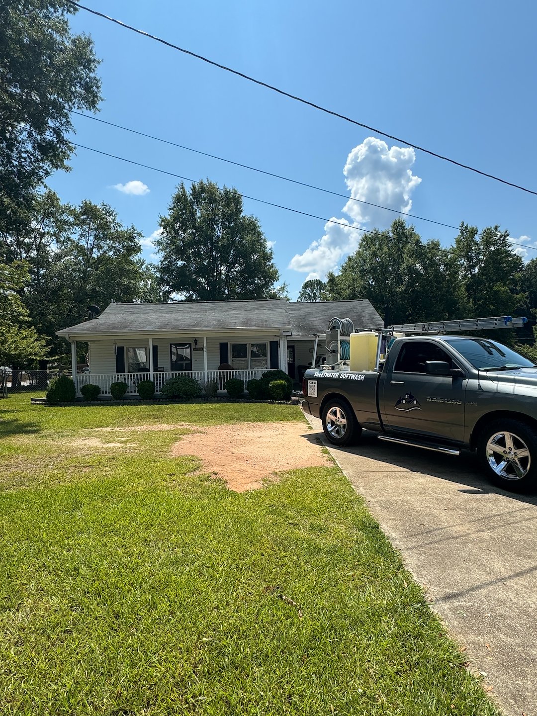 Roof cleaning in Monroe, Ga (5) Thumbnail