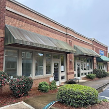 Storefront-cleaning-in-Greensboro-Ga 1